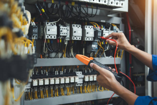 Best Ceiling Fan Installation Electrician  in Pleasant Hill, IA