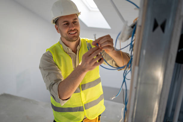 Best Emergency Electrical Repair  in Pleasant Hill, IA